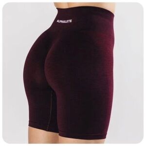 Alphalete Amplify Shorts 6.5” Black Cherry Size Medium